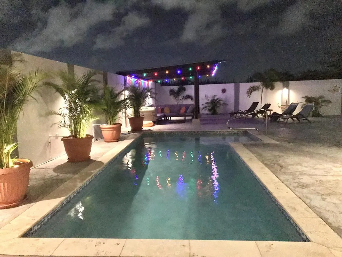Beautiful Luxury Villa With Private Pool 팜비치