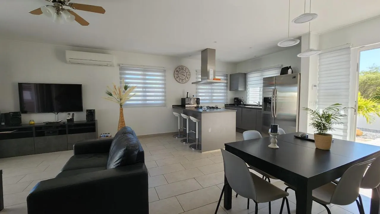 Beautiful Luxury Villa With Private Pool 팜비치