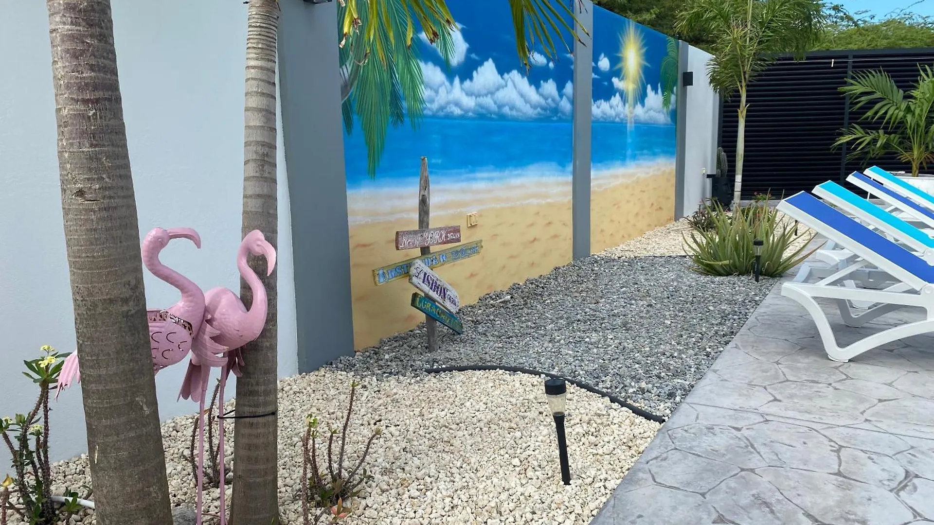 Beautiful Luxury Villa With Private Pool 팜비치